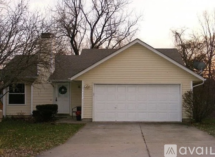 5112 NW Pennington Ln 3 Beds Single Family Home for Rent - Photo gallery 1
