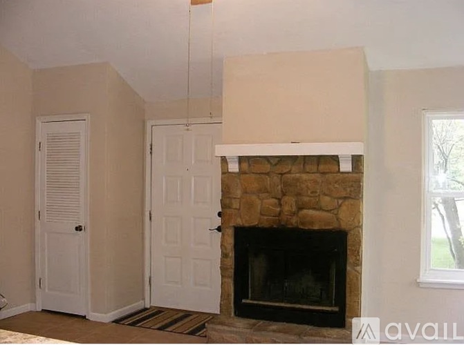 5112 NW Pennington Ln 3 Beds Single Family Home for Rent - Photo gallery 3