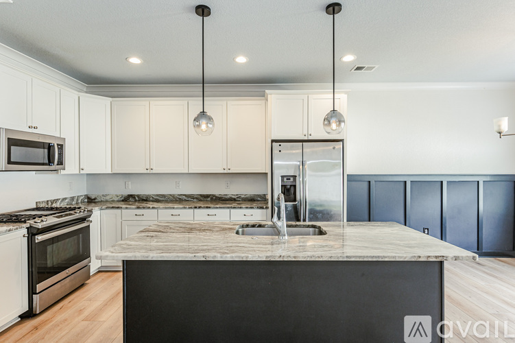 4732 Kilby Dr 4 Beds Single Family Home for Rent - Photo gallery 1