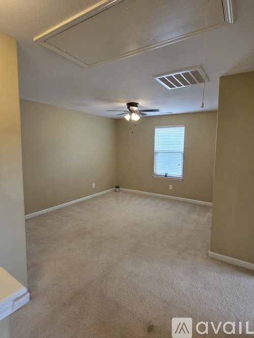 2901 Filbert Street 3 Beds Single Family Home for Rent - Photo gallery 3