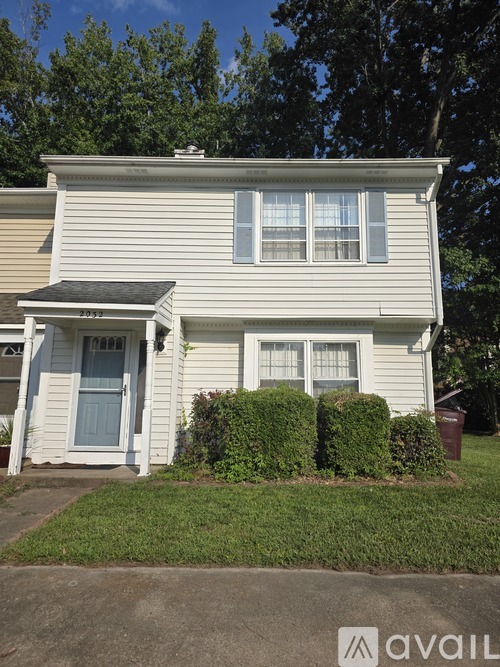 2032 Woodgate Arch 3 Beds Townhouse for Rent - Photo gallery 1