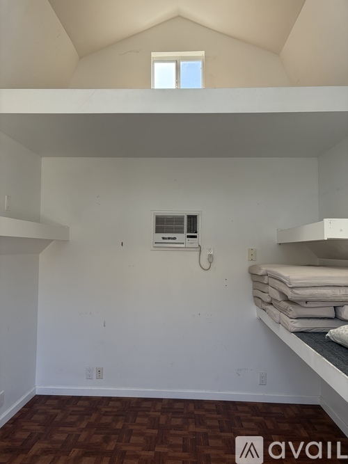 912 Chenault Way 3 Beds Single Family Home for Rent - Photo gallery 2
