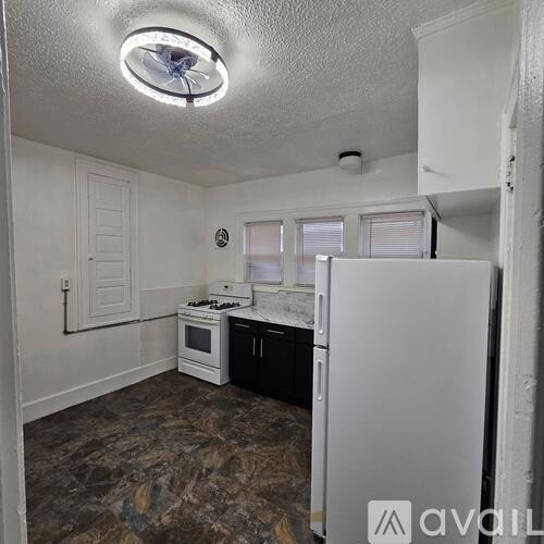 1929 Calvert Street Northwest 3 Beds Apartment for Rent - Photo gallery 5