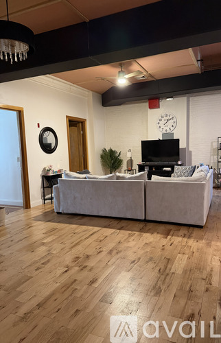 1117 Douglas Ave 2 Beds Condo for Rent - Photo gallery 3