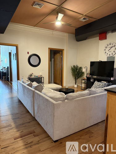 1117 Douglas Ave 2 Beds Condo for Rent - Photo gallery 4