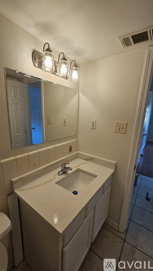 3838 Pontchartrain Dr 2 Beds Apartment for Rent - Photo gallery 4