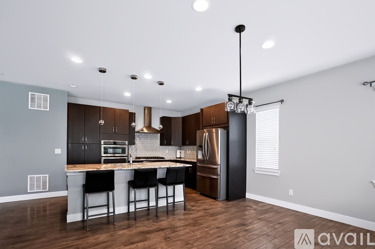 6875 E 133rd Ave 5 Beds Single Family Home for Rent - Photo gallery 3