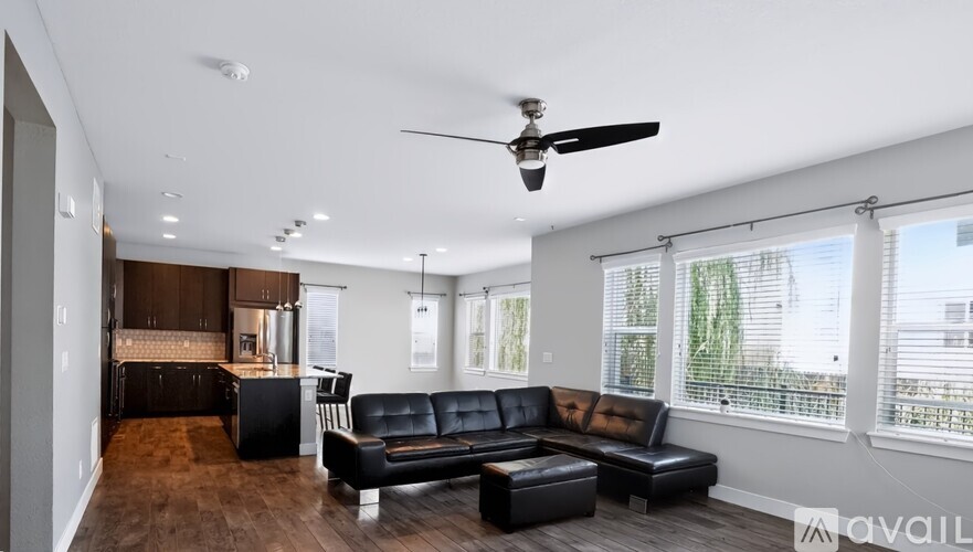 6875 E 133rd Ave 5 Beds Single Family Home for Rent - Photo gallery 4