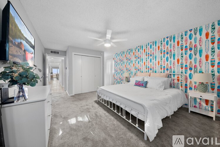 400 Hi There 2 Beds Condo for Rent - Photo gallery 3