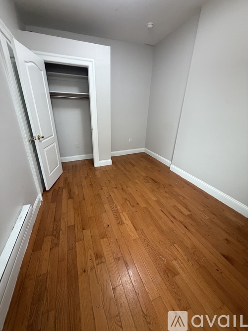 5902 Madison St 1 Apartment for Rent - Photo gallery 2