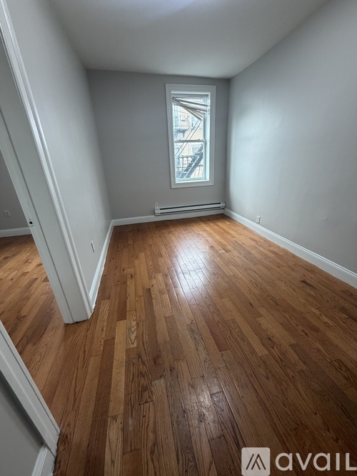 5902 Madison St 1 Apartment for Rent - Photo gallery 3