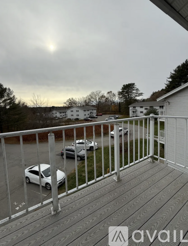 826 State St 2 Beds Apartment for Rent - Photo gallery 4