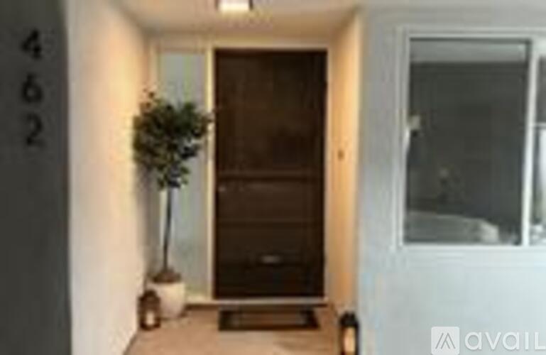 462 Hillsmont Place 4 Beds Single Family Home for Rent - Photo gallery 1