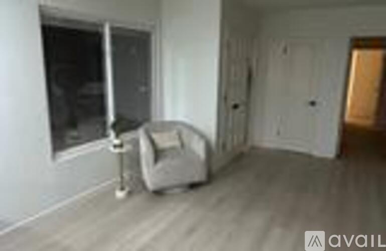 462 Hillsmont Place 4 Beds Single Family Home for Rent - Photo gallery 2