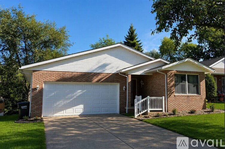 2676 Eastwood Drive 3 Beds Single Family Home for Rent - Photo gallery 1