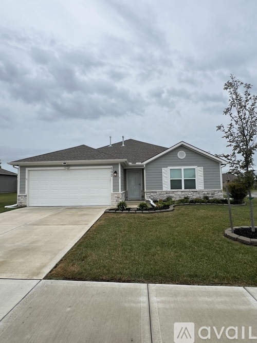 500 SE Laurel Dr 3 Beds Single Family Home for Rent - Photo gallery 1
