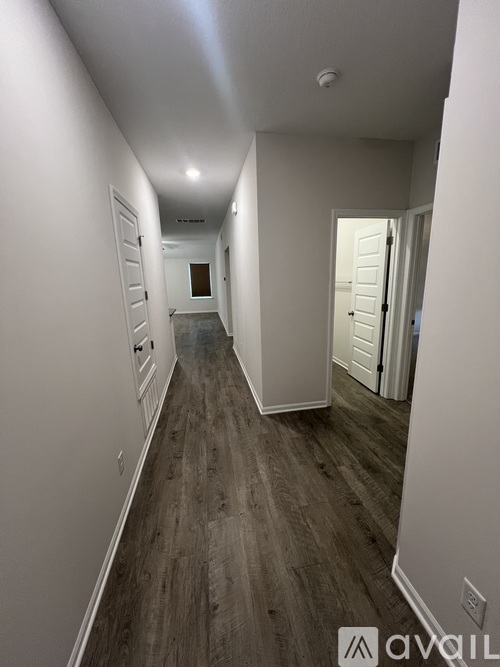 500 SE Laurel Dr 3 Beds Single Family Home for Rent - Photo gallery 5
