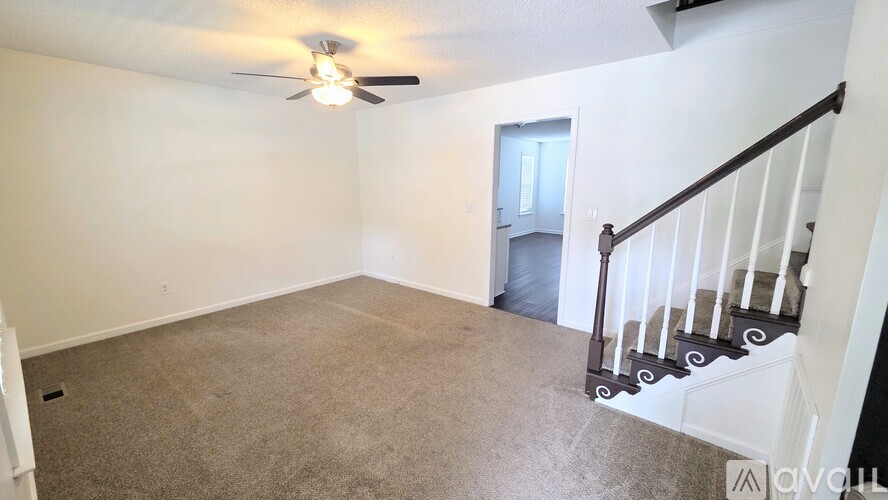 105 Wimbledon Ct 3 Beds Single Family Home for Rent - Photo gallery 3