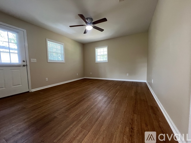 237 S Walnut St 1 Apartment for Rent - Photo gallery 3