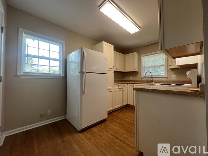 237 S Walnut St 1 Apartment for Rent - Photo gallery 4