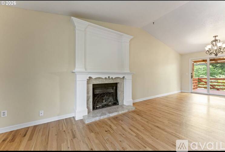 13920 Southeast Bush Street 2 Beds Single Family Home for Rent - Photo gallery 1