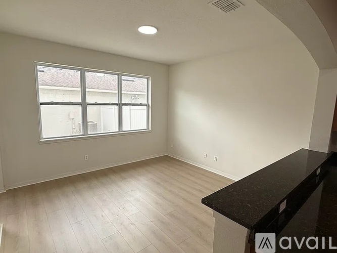 8633 Brookvale Drive 3 Beds Townhouse for Rent - Photo gallery 2