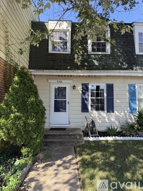 8206 Stewarton Ct 4 Beds Townhouse for Rent - Photo gallery 1