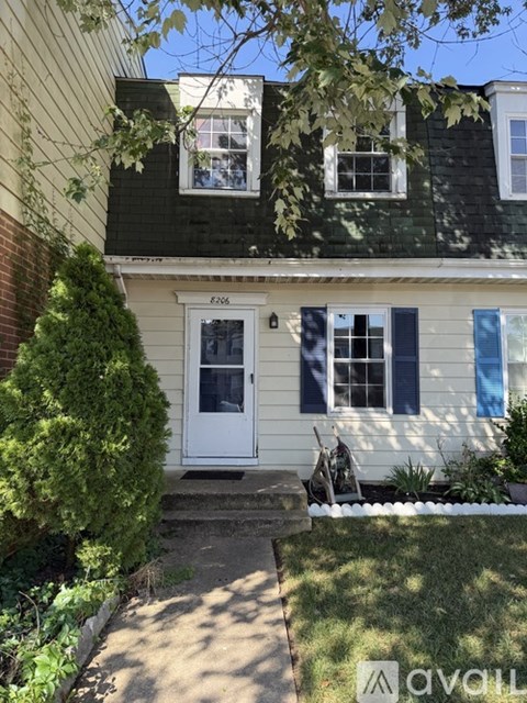 8206 Stewarton Ct 4 Beds Apartment for Rent