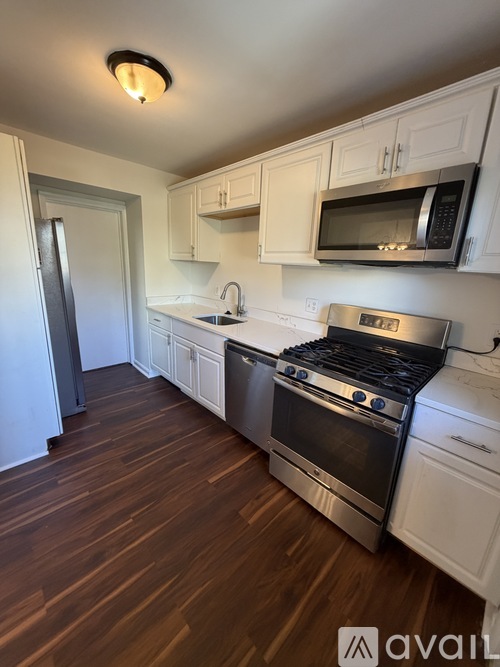 8206 Stewarton Ct 4 Beds Townhouse for Rent - Photo gallery 5