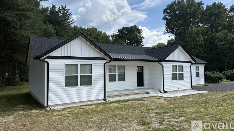 11523 Adamsville Road 3 Beds Single Family Home for Rent - Photo gallery 1