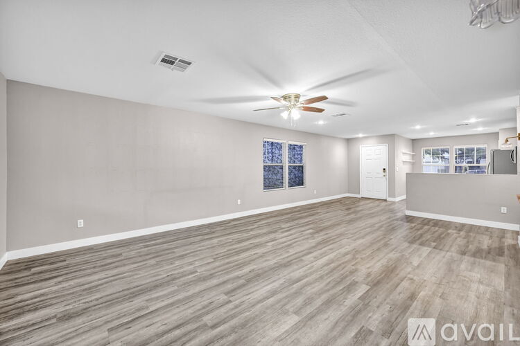 705 Salt Flats Cir 3 Beds Single Family Home for Rent - Photo gallery 2