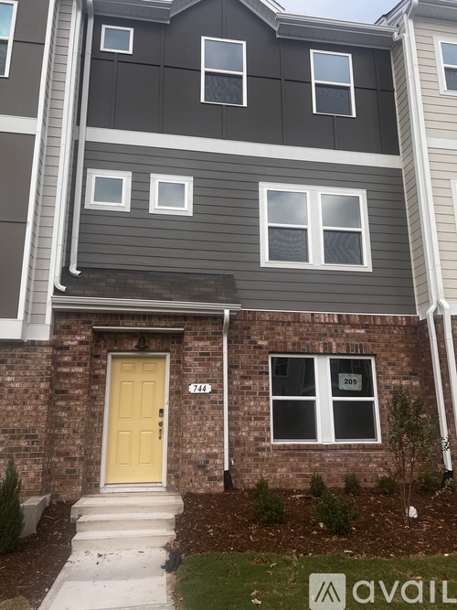 744 Firebrick Dr 4 Beds Single Family Home for Rent - Photo gallery 1