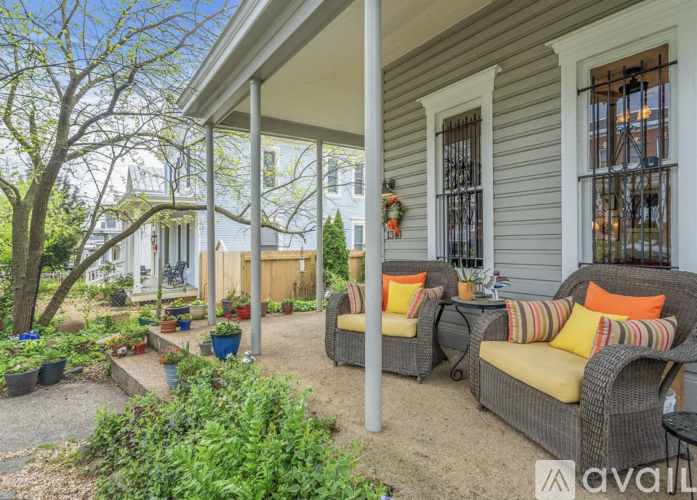 1340 Valley Pl SE 3 Beds Single Family Home for Rent - Photo gallery 1