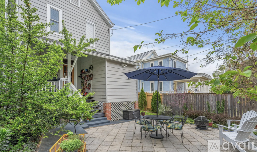 1340 Valley Pl SE 3 Beds Single Family Home for Rent - Photo gallery 3