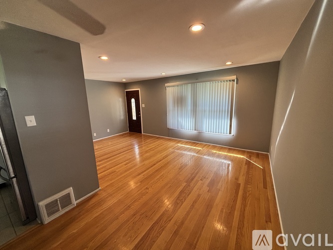 7315 Yates Street 3 Beds Single Family Home for Rent - Photo gallery 2