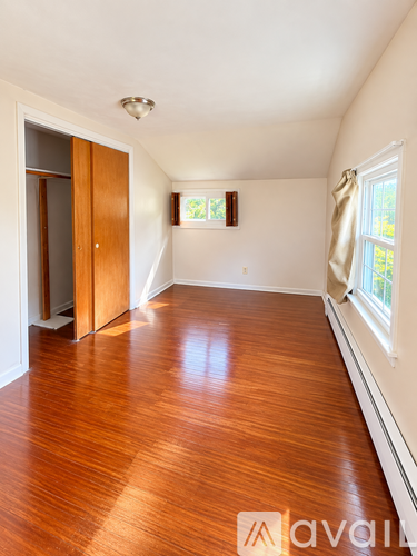 1516 Elmwood Avenue 3 Beds Single Family Home for Rent - Photo gallery 1