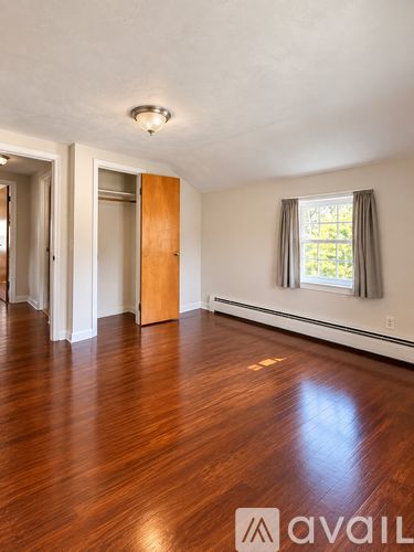 1516 Elmwood Avenue 3 Beds Single Family Home for Rent - Photo gallery 5