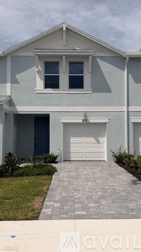 651 Salisbury Circle 3 Beds Single Family Home for Rent - Photo gallery 1