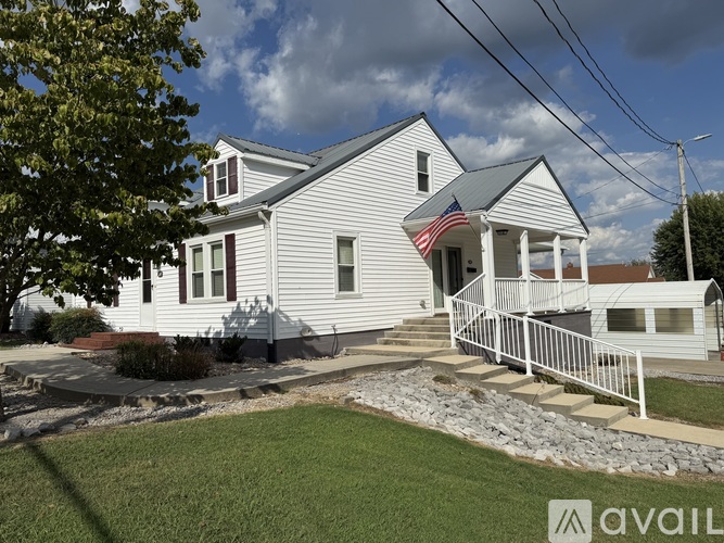 414 South College Street 3 Beds Single Family Home for Rent - Photo gallery 2