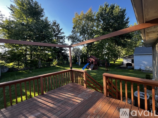 1069 Fairfield Drive 3 Beds Single Family Home for Rent - Photo gallery 5