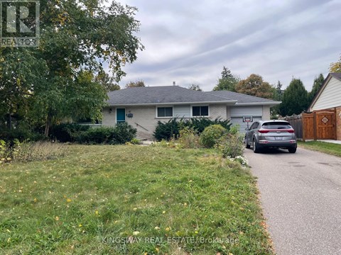 16 PLAINSMAN ROAD 4 Beds Apartment for Rent
