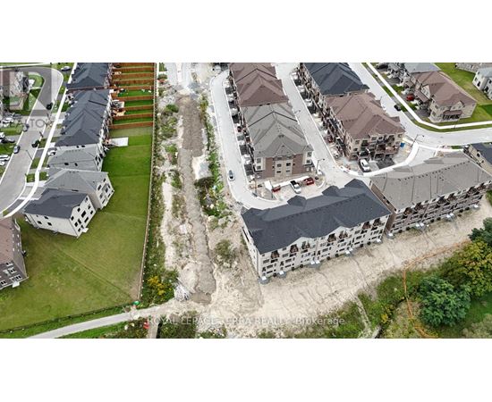 51 UPPER PARADISE WAY 5 Beds Home, Townhouse for Rent - Photo gallery 5