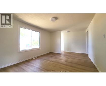 3425 CABANA (COUNTY RD 42) 3 Beds House for Rent - Photo gallery 4