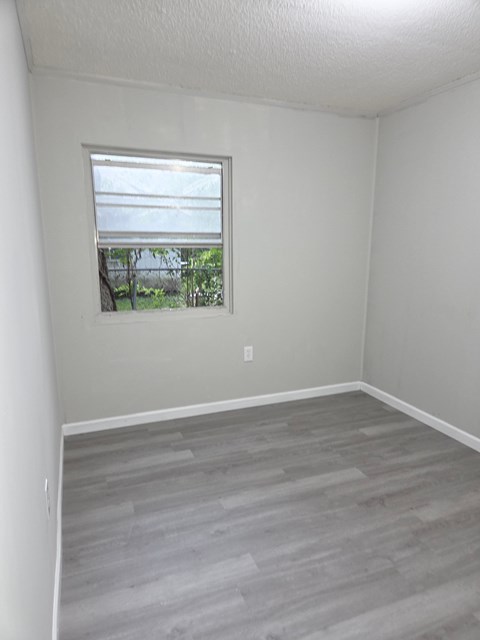 125 Town Homes Dr. 4 Beds Apartment for Rent