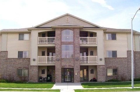 3430 Lynn Avenue 2-3 Beds Apartment for Rent