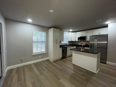 129 Jeff Dr. 3 Beds Apartment for Rent