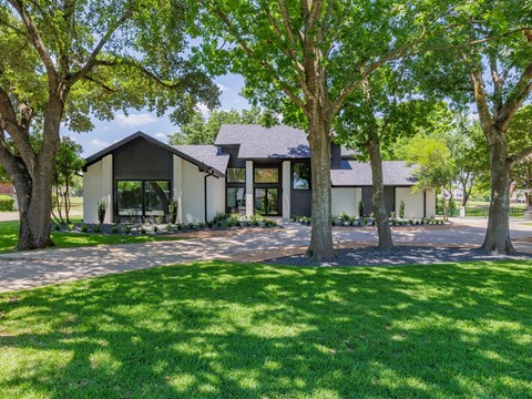 3415 Chisholm Trail 4 Beds Apartment for Rent