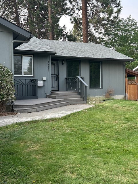 3398 E 1St Avenue 4 Beds Apartment for Rent