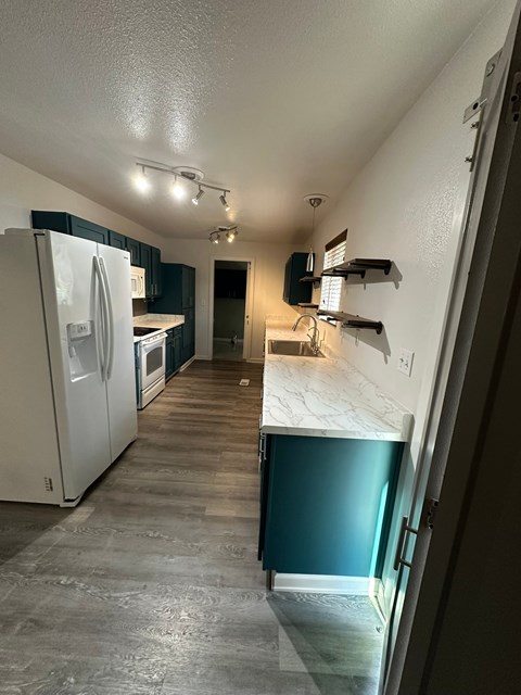 1011 Fir Street 4 Beds Apartment for Rent