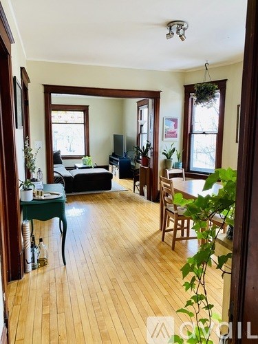 2201 Harriet Ave 2 Beds Apartment for Rent